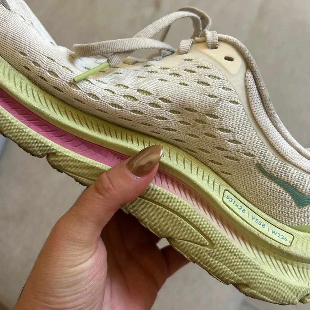 Hoka Women's White and Teal Athletic Shoes kawana